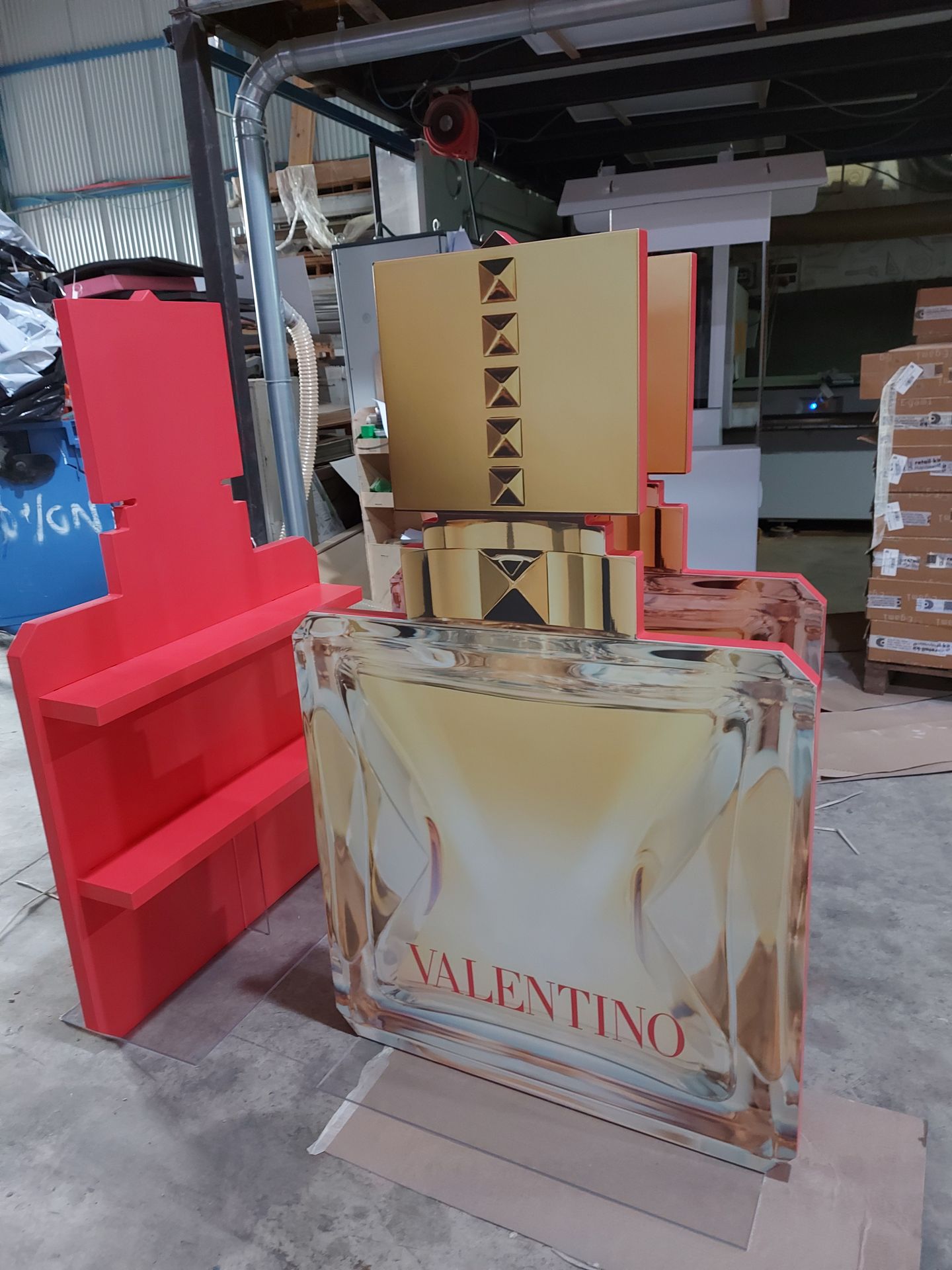 Perfume brand promotion display