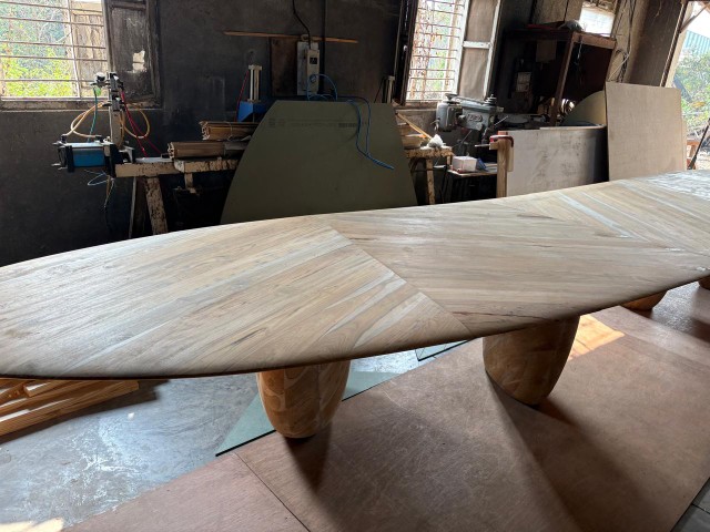 7 meter length bespoke dining table